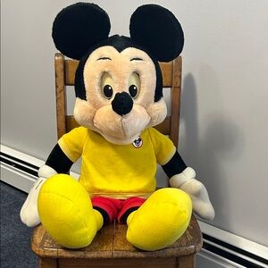 Disney Worlds of Wonder Talking Mickey Mouse, books, tapes, outfits. 1986